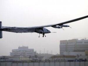 Güneş Enerjisiyle Çalışan Uçak Dünya Etrafındaki Tarihi Seyahatine Başladı