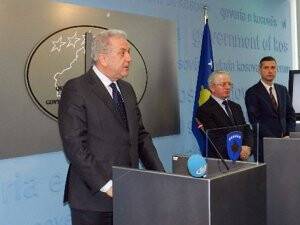 Avrupa Komisyonu Komiseri Avramopoulos Kosova’da