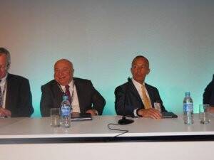 Tav Grubu Ceo’su Sani Şener, Paris’te “Mega Havalimanı Projeleri”ni Anlattı