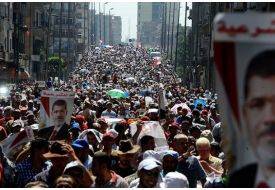 Mısır'da 'Şehit Bayramı' Yürüyüşü