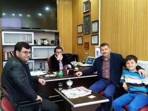 Bağcı ailesinin fertleri sohbette