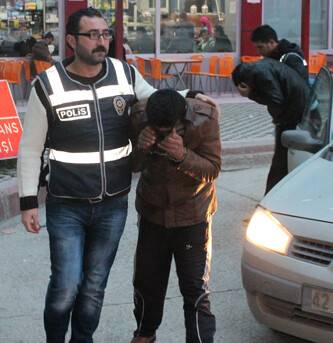 Kocamız bizi dövdü