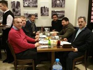 Konyaspor yönetimi Karabük dönüşünde böyle mutlu idi