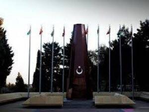 Çanakkale Şehitleri 100. Yılında Bakü’de Anıldı