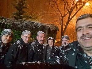 Mehmet Demirel ve arkadaşlarından son kar selfiesi