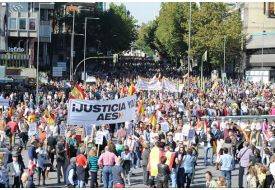 İspanyollar AiİHM'nin ETAKararını Protesto Etti