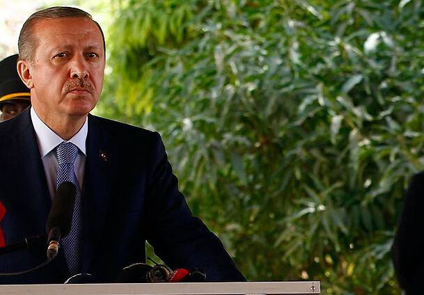 Silah bırakıp gitmeli