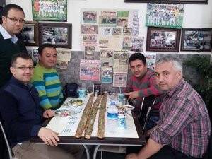 Yıldırım Özpınar ve Kardeşleri Recai ile tanışıyorlar