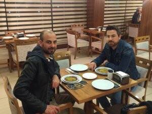 Ahmet Erim Meşhur Şark Kadayıfçısında