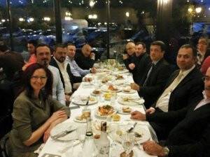 Fuat Tuza, Sadullah Süslü ve dostları yemekte