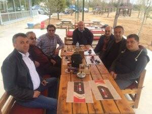 At tutkunu dost isimler bir arada