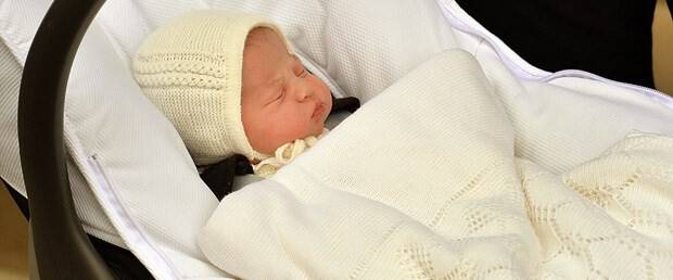 İngiltere yeni prensesin ismini merakla bekliyor