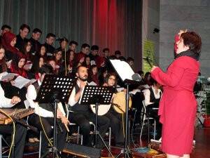 Öğrencilerden tasavvuf müziği  dinletisi