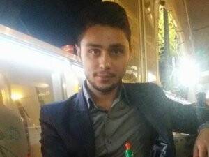 Uğur Işık Bosna Maya Bistro Cafe’de