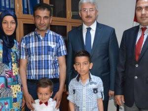 Minik Şairden Milli Eğitim Müdürü Mukadder Gürsoy'a Ziyaret
