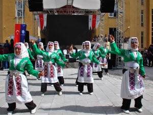 NEÜ'de Gençlik Şöleni yapıldı