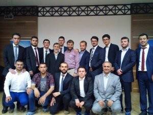 İYC’de mezuniyet sevinci