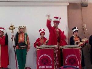 Özel öğrenciden özel davul şov