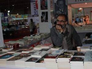 Ali Ulurasba kitap fuarında