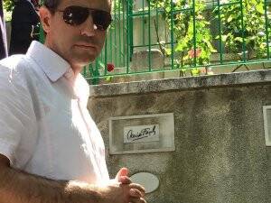 Muharrem Karabacak Üstadın kabri başında