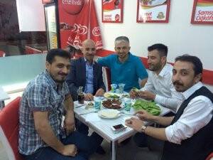 Samsat Çiğ Köfte’den özel kareler