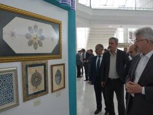 Gürsoy, Altın Dokunuşlar Sergisini Gezdi