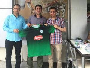 Halk Etliekmek’ten Mustafa Çeşmeci’ye Konyaspor forması