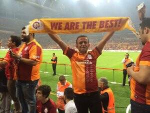 Süleyman Karadeniz’in sarı kırmızı aşkı