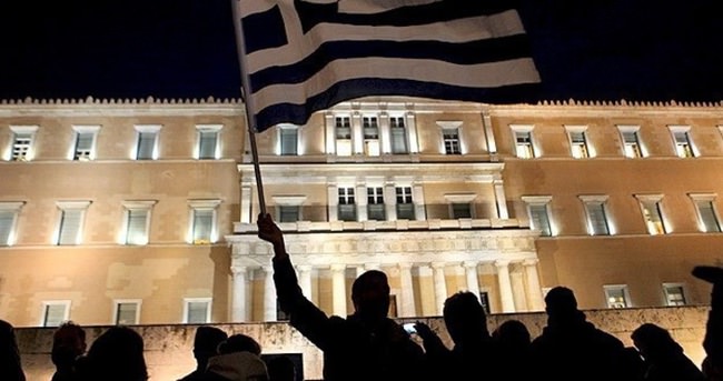 Yunanistan borcunu tek seferde ödeyecek