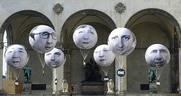 Münih'te binlerce kişi G7'ye karşı yürüd