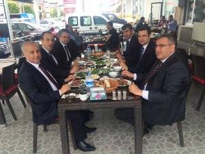 Vakıfbank yöneticileri Köfteci İbrahim Usta’da