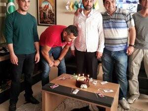 Hüseyin Bademli’ye yaş günü kutlaması