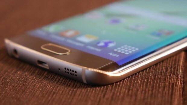 Galaxy S6'yı parçalarına ayırdılar!