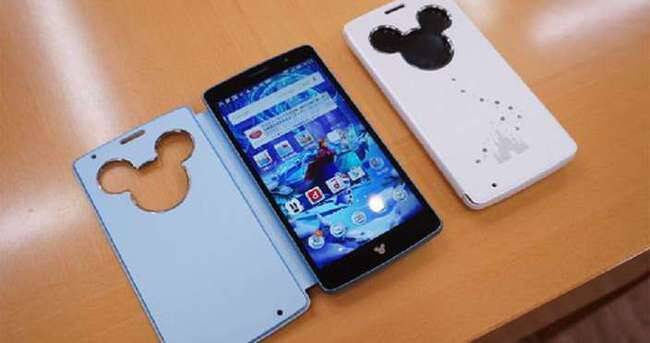 LG yeni Mickey Mouse'li akıllı telefonunu tanıttı!