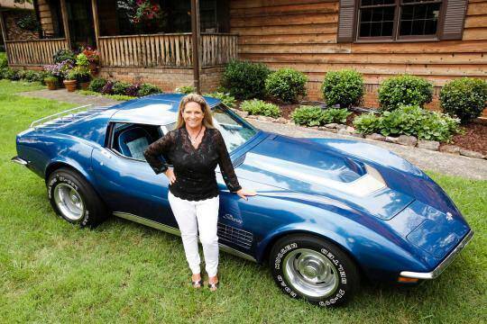 43 yıl sonra çalınan arabasını buldu