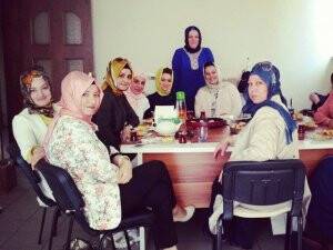 Tanıdık başarılı bayanlar bir arada