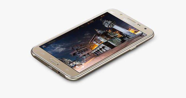 Samsung'tan ön LED flaşlı telefonlar