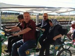 Şahiner ailesi stres atıyor