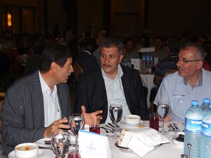 İnşaat Mühendisleri iftarda buluştu