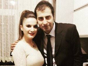 Barış Özcan ve Özlem İtik nişanlandı