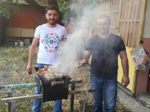 Genç işadamlarının mangal keyfi
