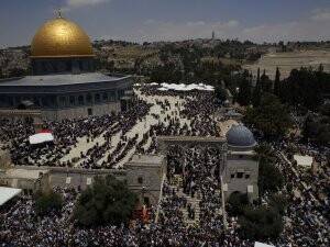 Ramazan'da yüzbinler Mescid-i Aksa'ya akın etti