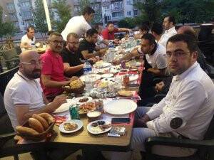 Fatih Ökçesiz ve Halit Özkul arkadaşları ile Bolu Mangal Park’talar