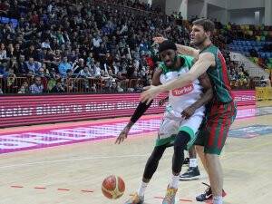 Galatasaray Hakim Warrick’i İstiyor