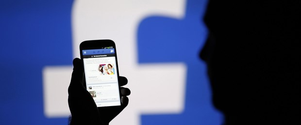 Facebook, Snapchat'in izinden gidiyor