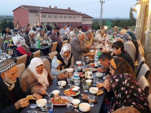 Akşehir'de şehit ve gazi yakınlarına iftar