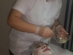 Sare Güzellik Salonu'nda bayram hazırlığı