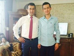 Baba oğul Akça’lar omuz omuza