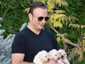 Fuat Tuza’nın köpek sevgisi