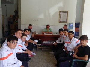 Ahmet Şanlı genç sporcular ile
